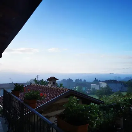 La Ca' D'amelio مزرعة للإقامة Lessolo